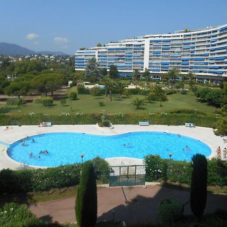 Appartement Le France - Vacances Cote D'Azur Mandelieu Exteriör bild