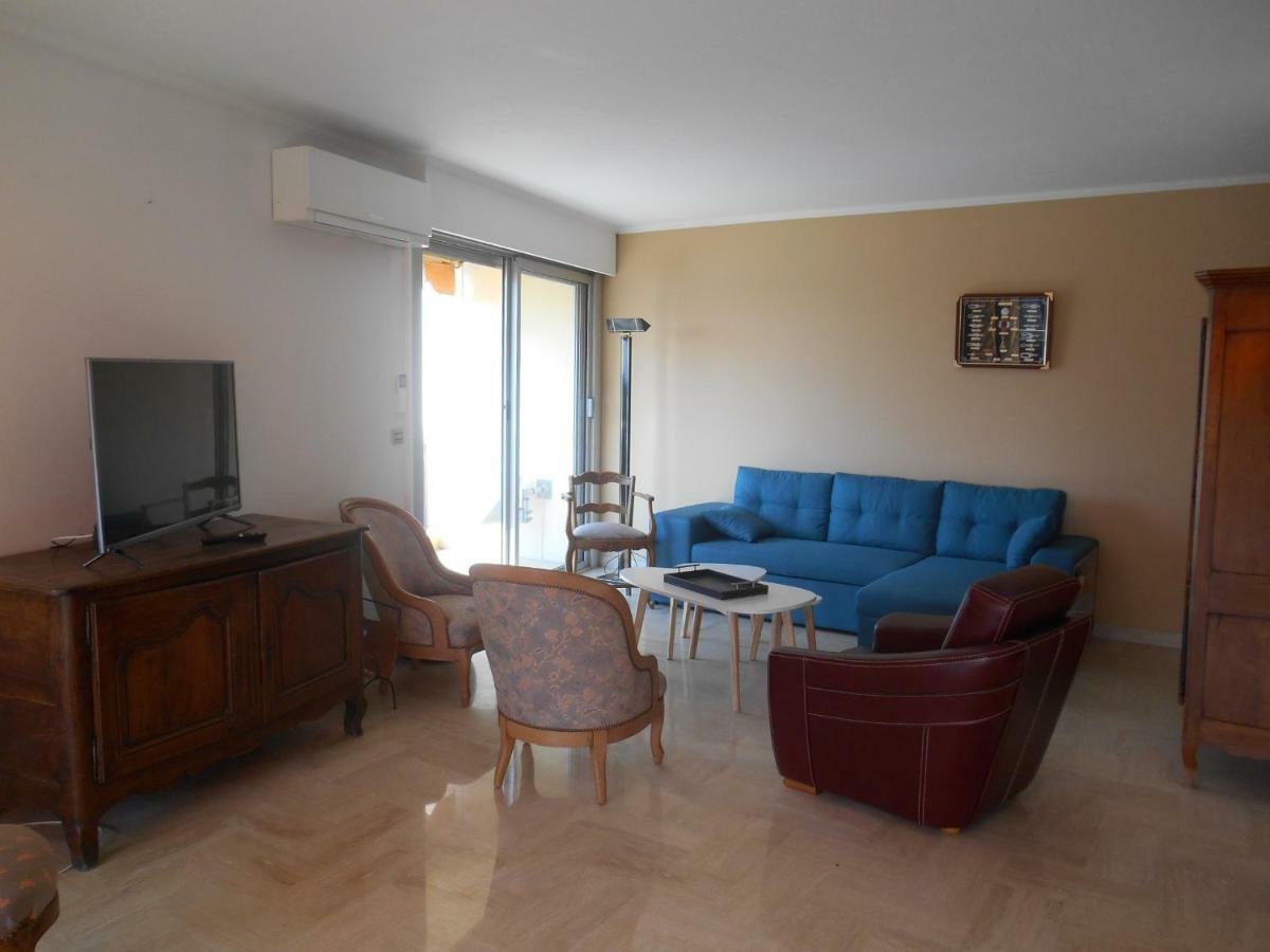 Appartement Le France - Vacances Cote D'Azur Mandelieu Exteriör bild
